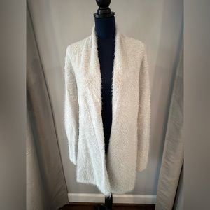 NWOT Johnston and Murphy White Open Cardigan